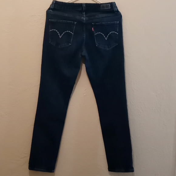 Women's Levi Strauss ladies Jeans. Size 8M. - Picture 2 of 8